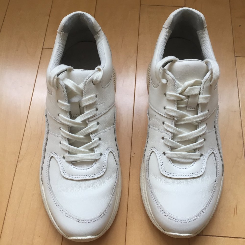 Everlane Tread in off white size 9.5